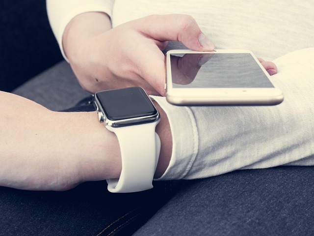 iphone, 6s, plus, iwatch, apple, white, screen, mock, up, woman, hand, use, smartphone, phone, clock, watch, smart, girl, device, mobile, young, people, lifestyle, using, app, touch, social, person, technology, message, business, texting, telephone, marketing, template, design, smart phone, gadget, iwatch, iwatch, iwatch, smart phone, smart phone, smart phone, smart phone, smart phone